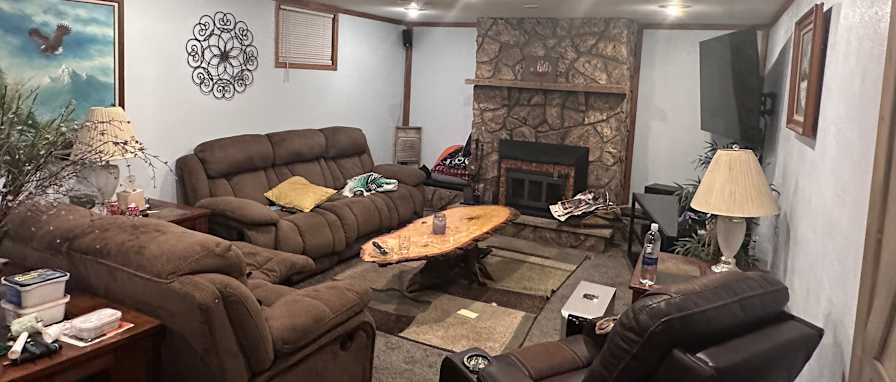 Photo of GaryLoyd's room