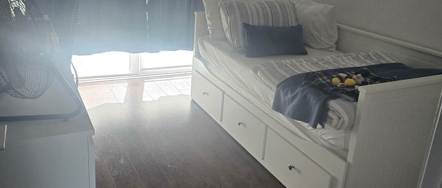 Photo of Lakefront's room