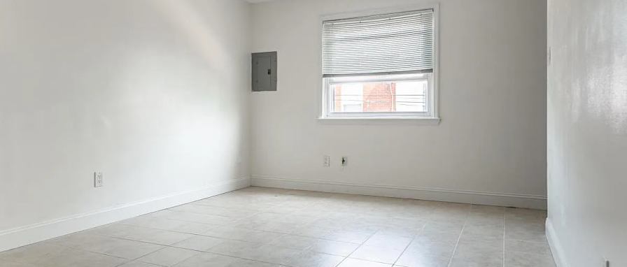 Photo of Sekoui Bell's room