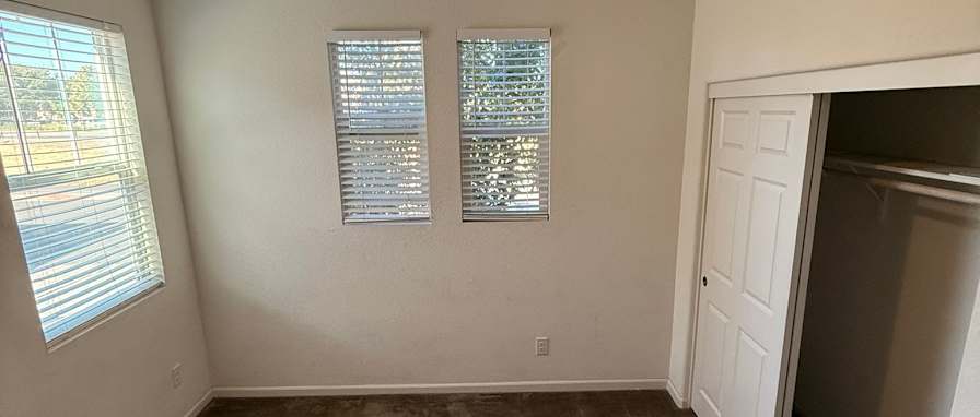 Photo of Moe's room