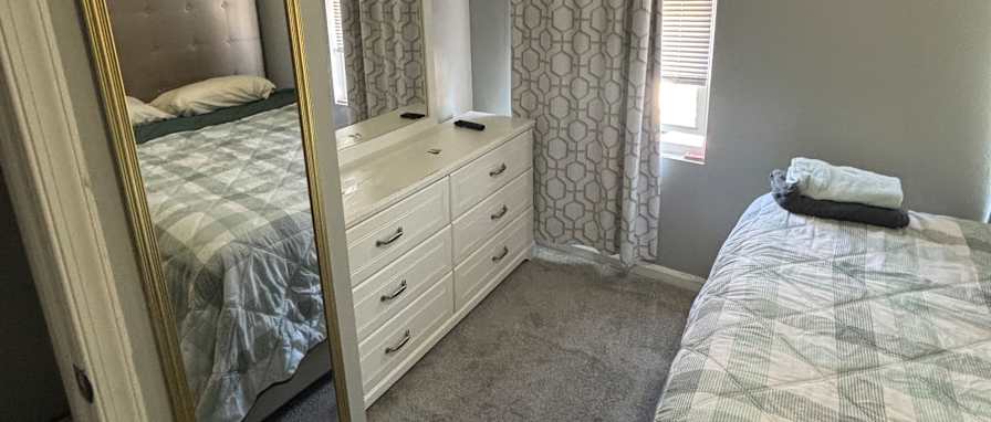 Photo of Yann's room