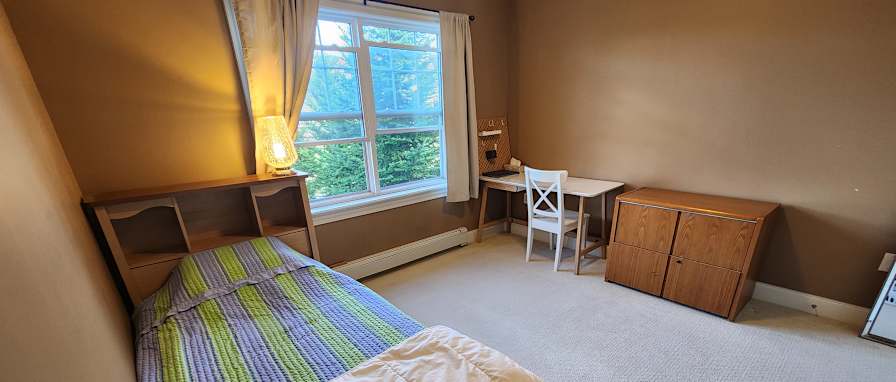 Photo of Paul Crewe's room