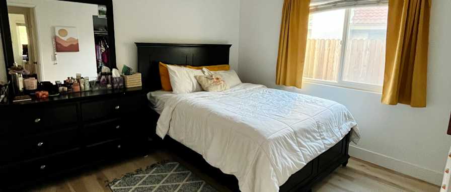 Photo of Viviana's room