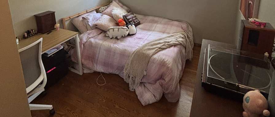 Photo of Samantha's room