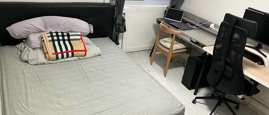 Photo of Marius's room