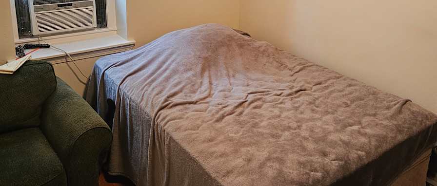 Photo of ALAN L HOMSY's room