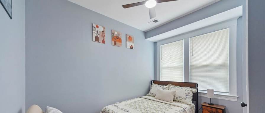 Photo of PadSplit's room