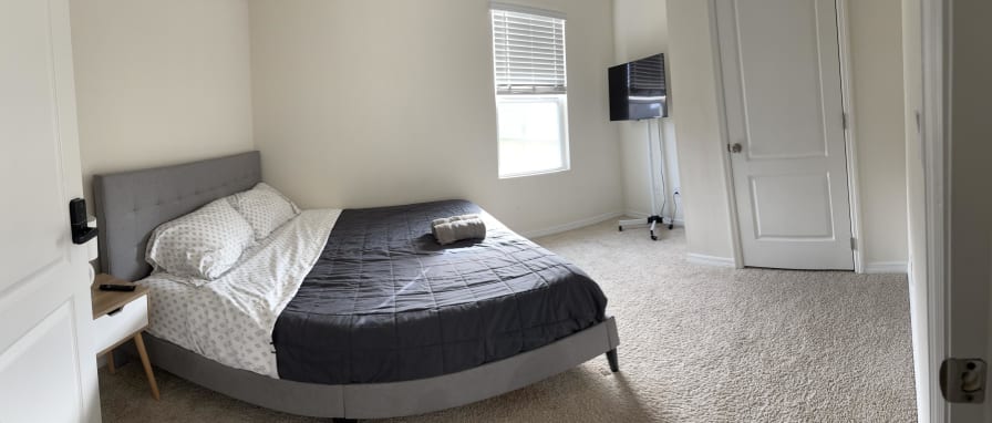 Photo of PadSplit's room
