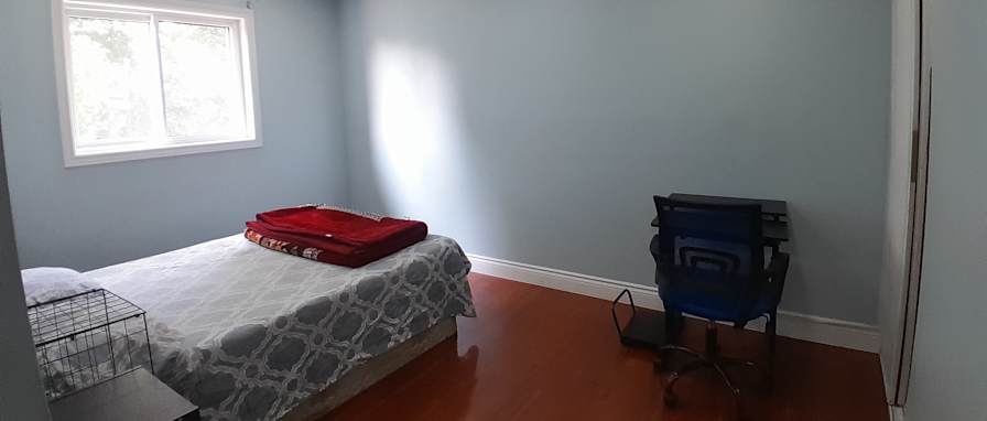 Photo of Smyran's room