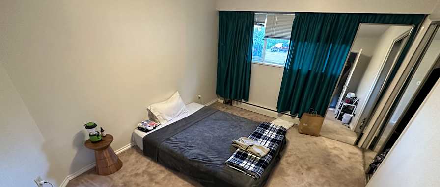 Photo of Saul's room