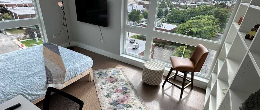 Photo of Liz's room