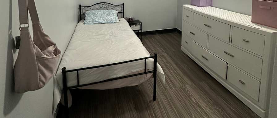 Photo of Basak S.'s room