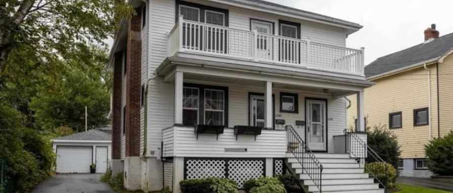 Photo of Cynthia's room