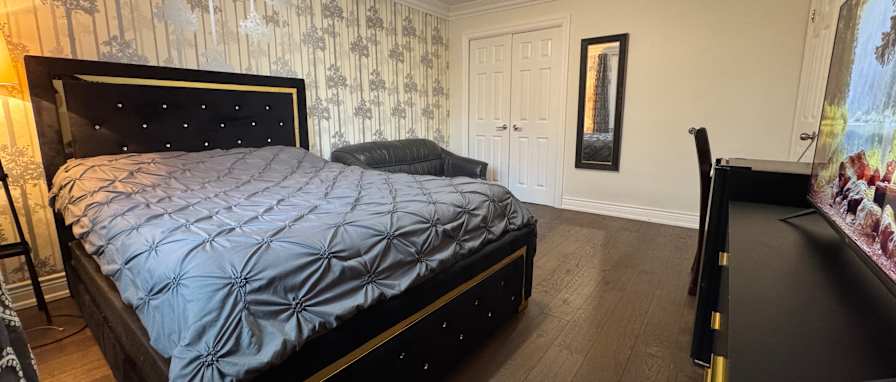 Photo of ARYA KAMKAR's room