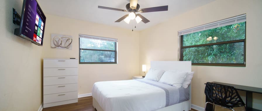 Photo of PadSplit's room