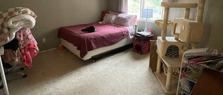 Photo of Elizabeth's room
