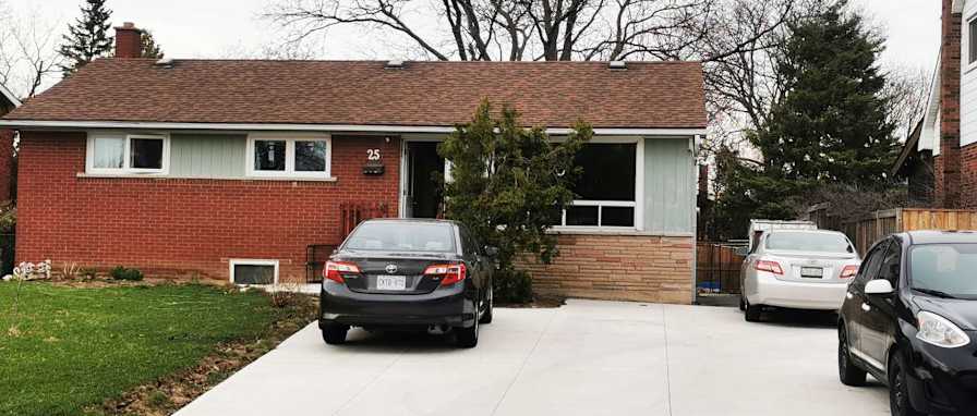 Photo of Zhihua Zhou's room