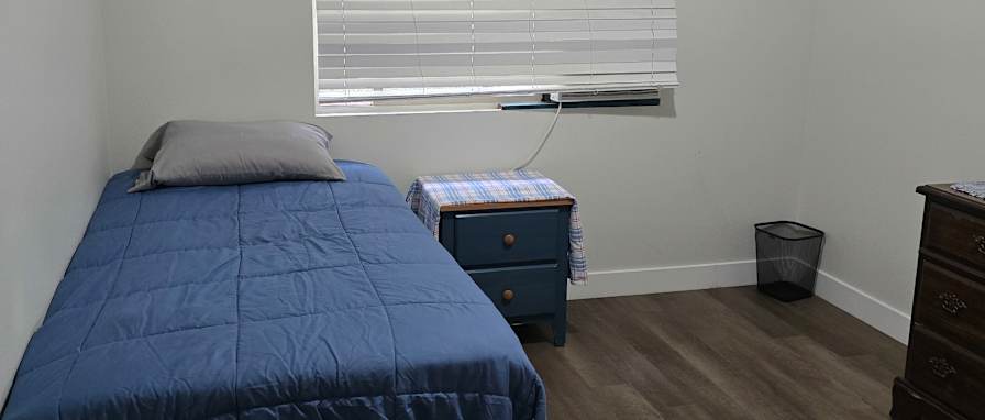 Photo of JENNIFER ROBBINS's room