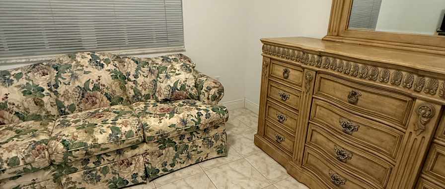 Photo of Allen Feuerstein's room