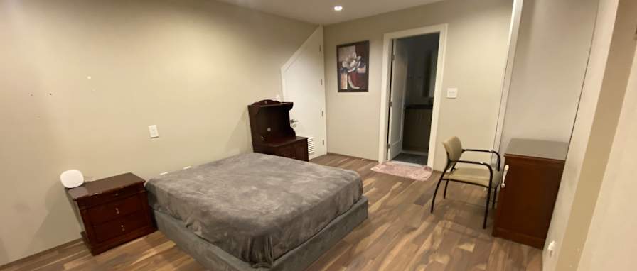 Photo of Mayo Diaz's room