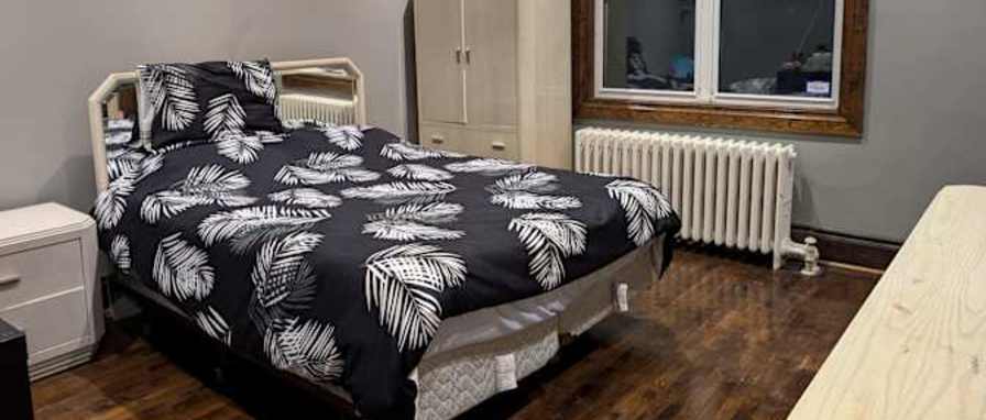 Lindy Johnston's room