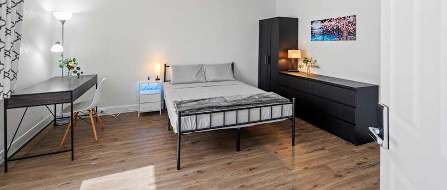 Photo of PadSplit's room