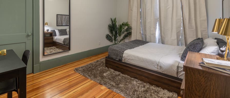 Photo of June's room