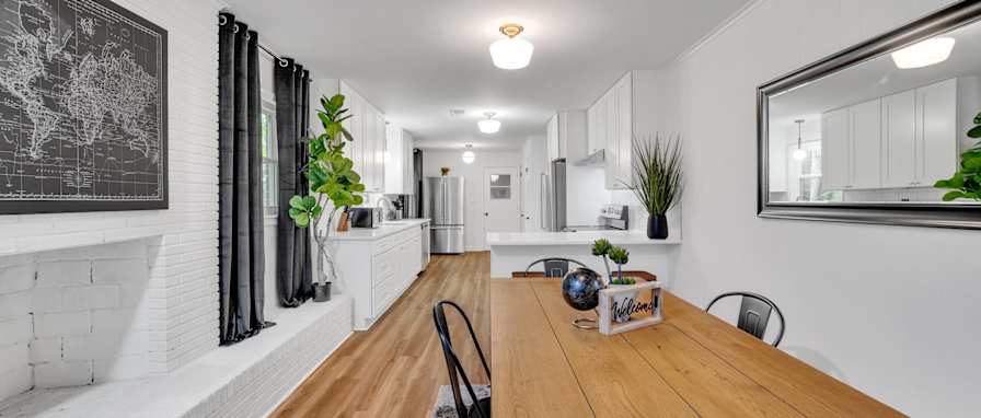 Photo of lifedoorrentals's room