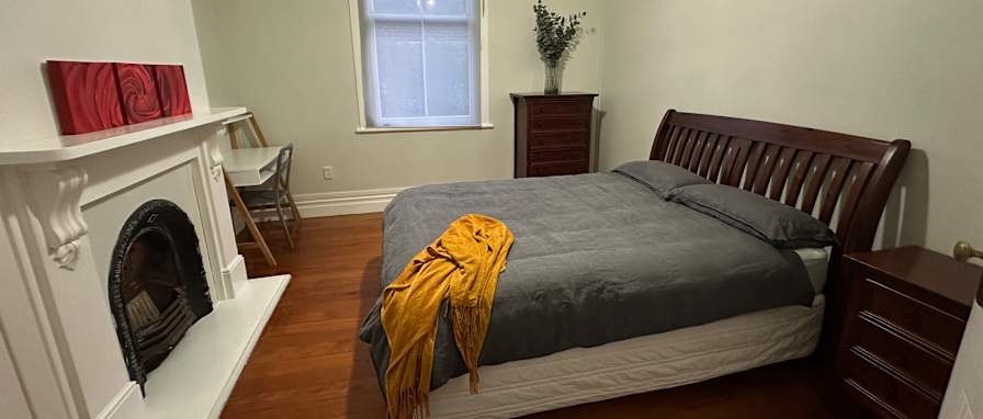 Photo of Vikki Walton's room