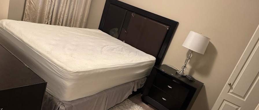 Photo of Clever's room