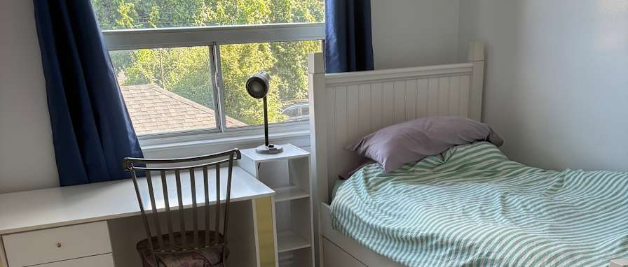 Photo of Elizabeth's room