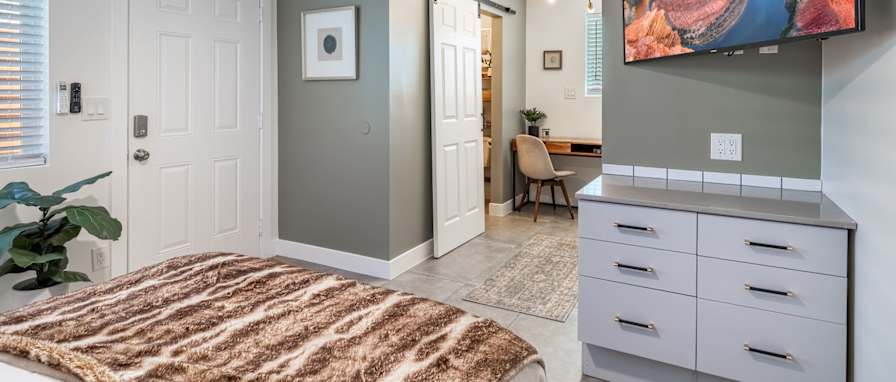 Photo of Lou Lou's room