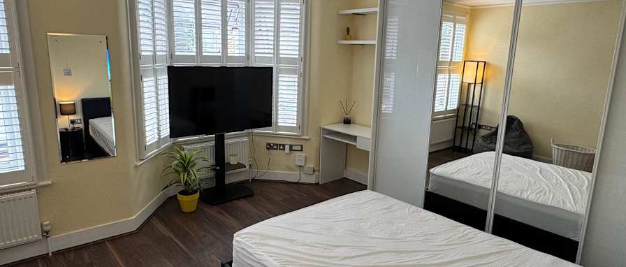 Photo of Dipesh Patel's room