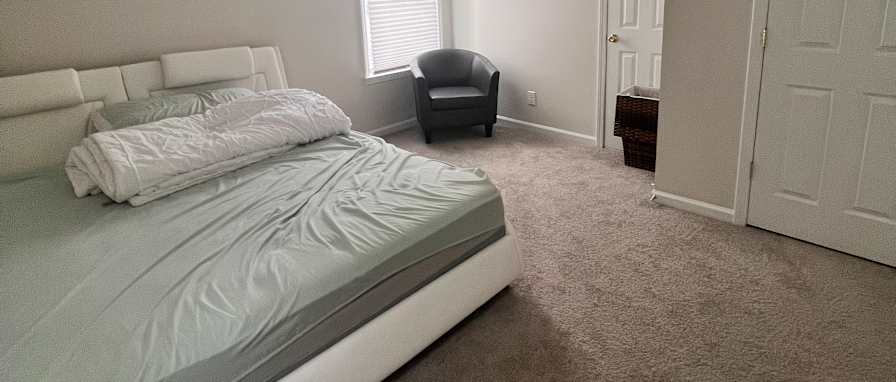 Photo of Lee's room