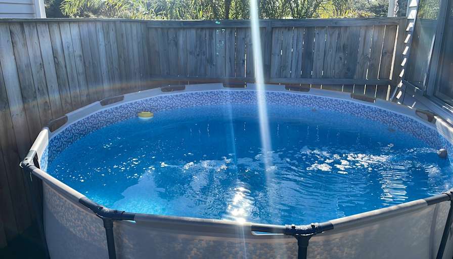 Private room to rent in share house Orewa, Auckla... Roomies.co.nz