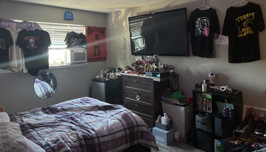 Photo of Killian's room