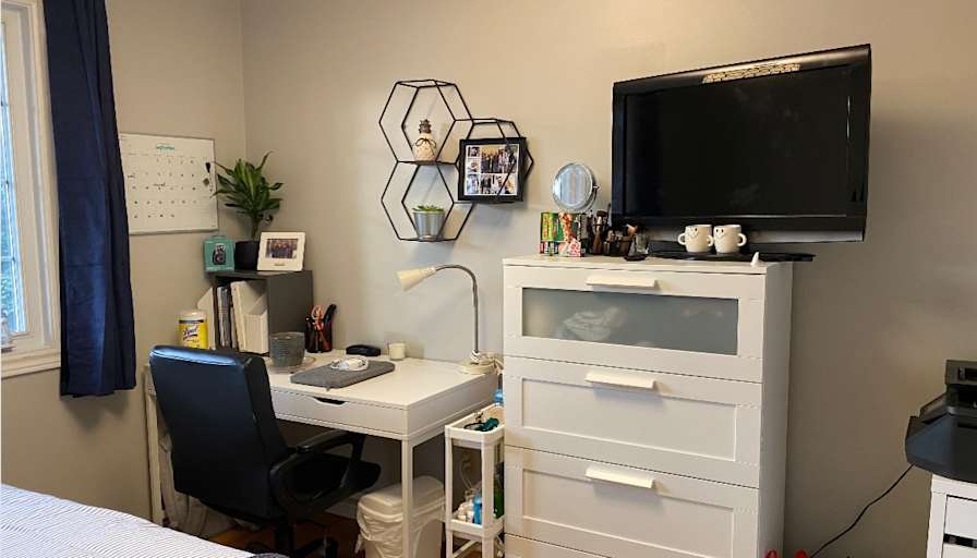 carmen thierfeldt's room