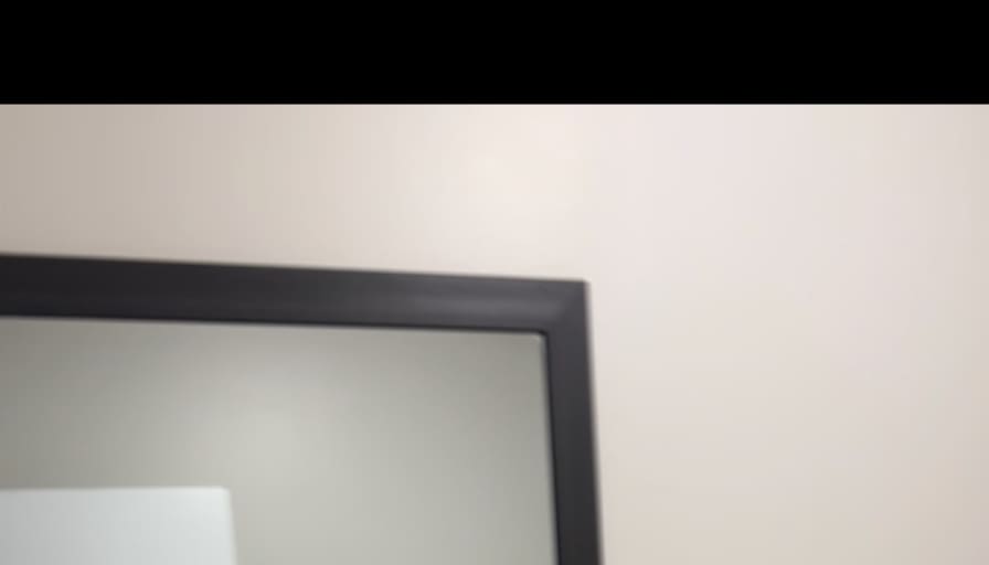 Cassidy  Elgert's room