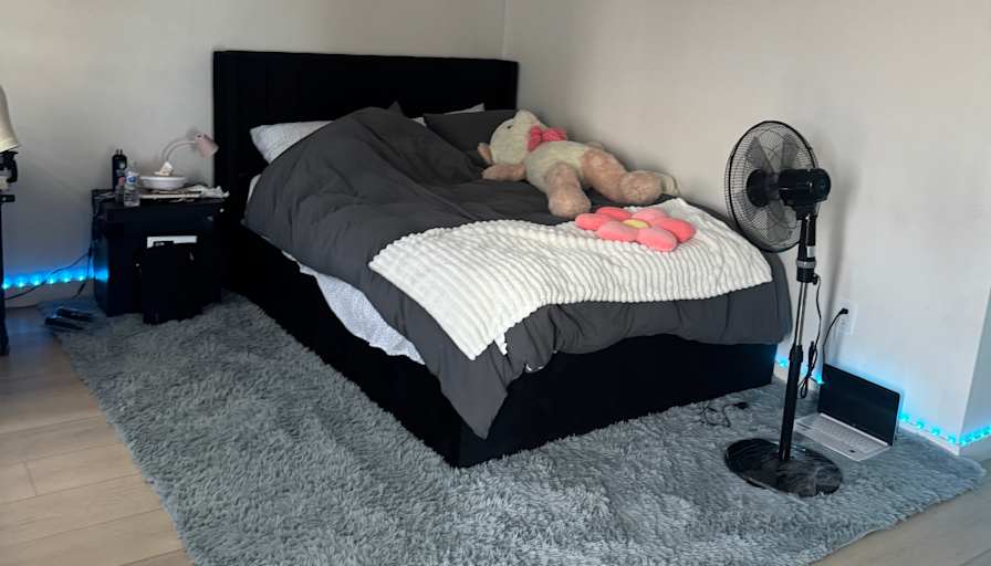 Photo of Victoria's room