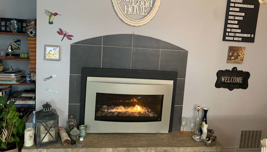 Sylvia—OWNER/living On-Site acceptg ODSP ON -Works's room