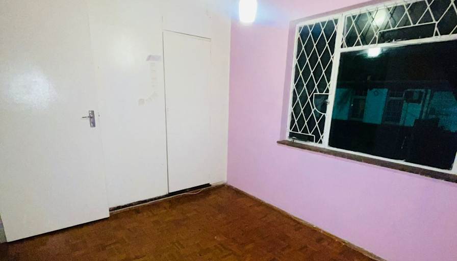 Photo of Lungi's room