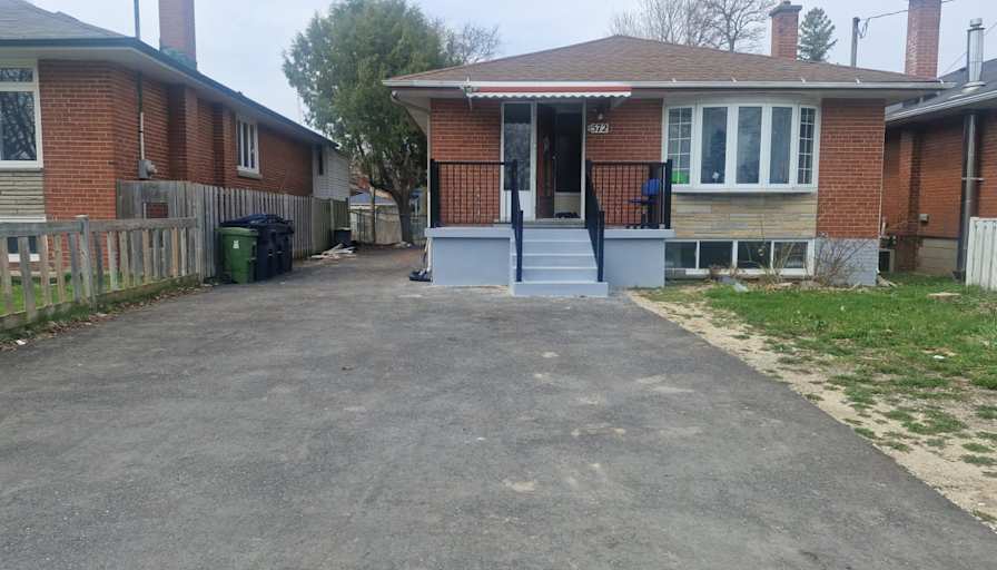 Geopaul Thakkolkkaran Jaison's room
