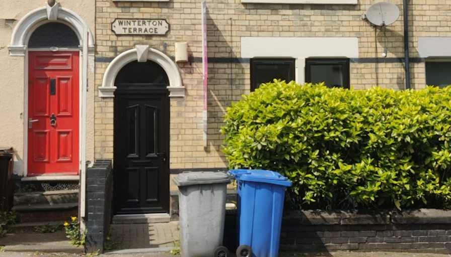 Photo of thomas newton's room