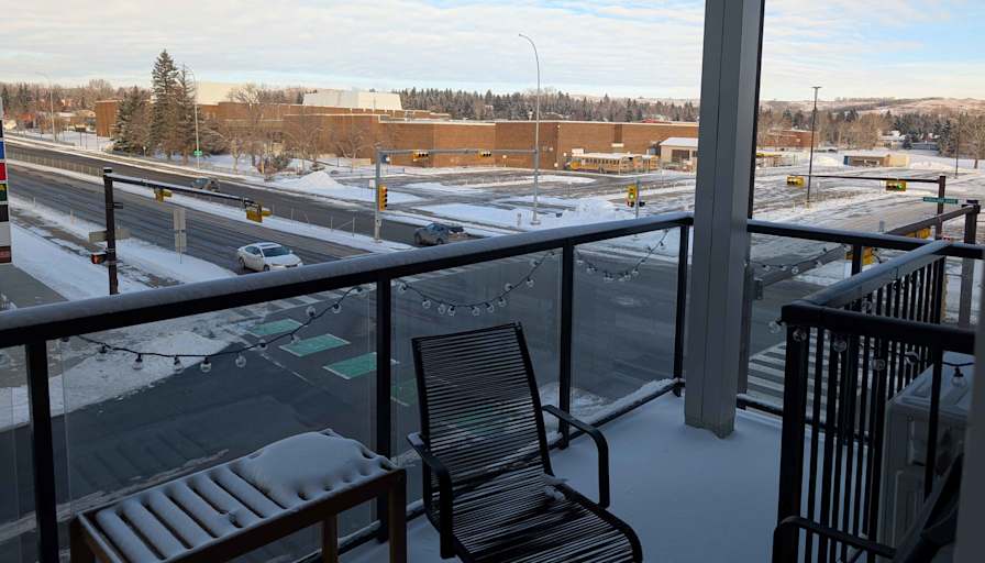 Gabe Tansowny's room