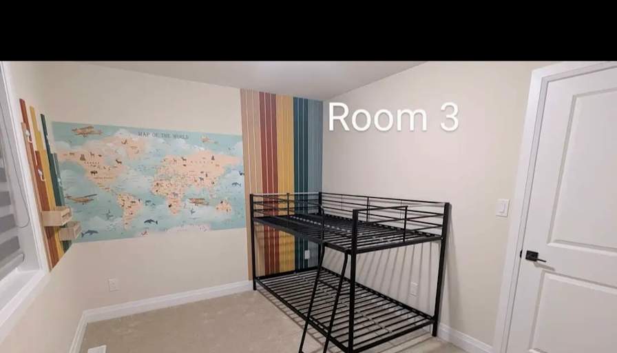 Photo of John or Arra's room