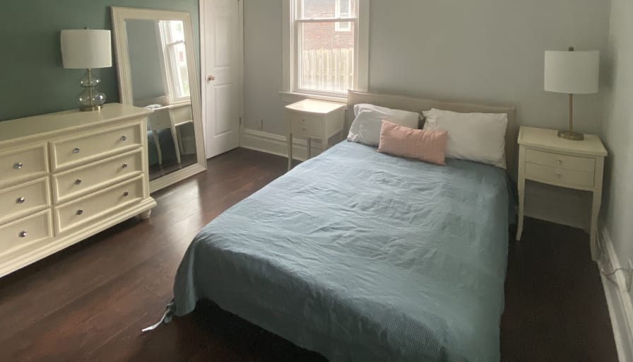 Photo of Eleanor's room