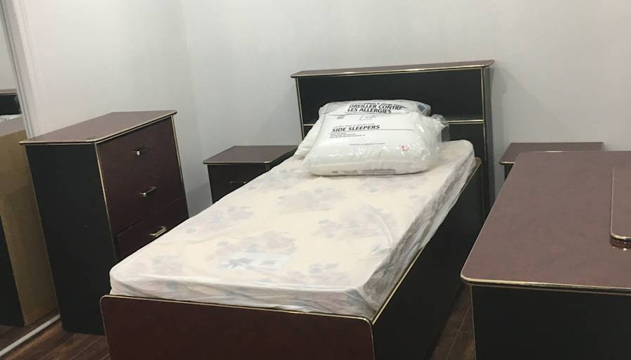 ExcellentHome's room