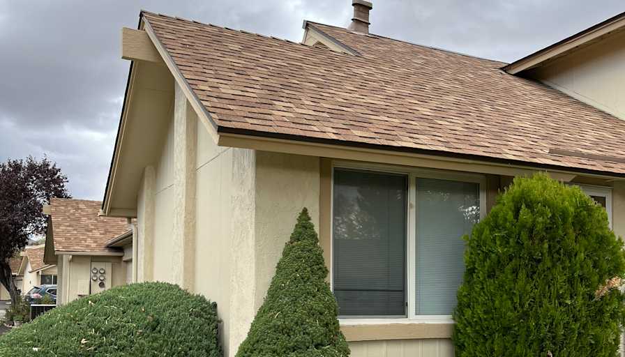 Room share to rent Carson City, Nevada 89701 Hell...