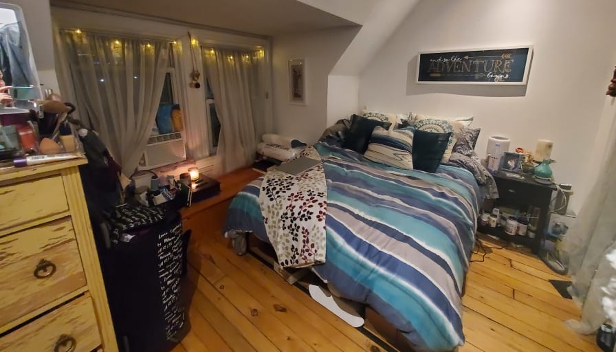 Photo of Mickayla's room