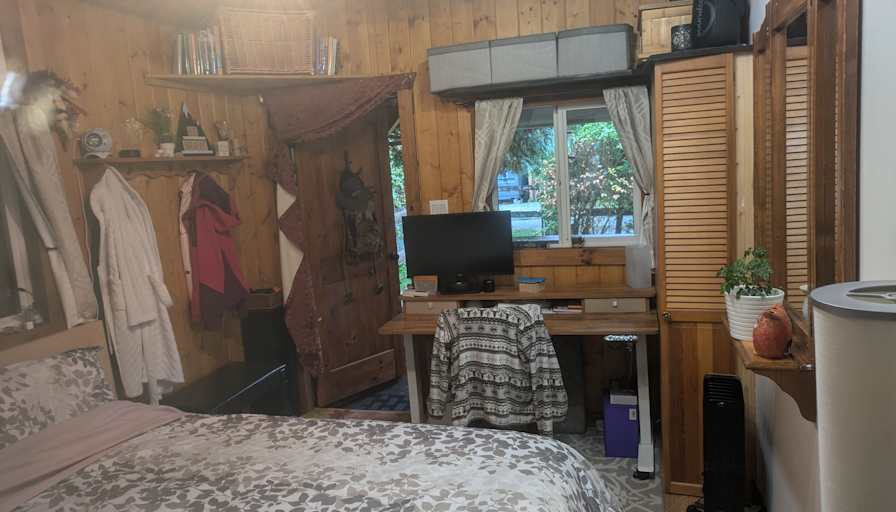 Paul's room